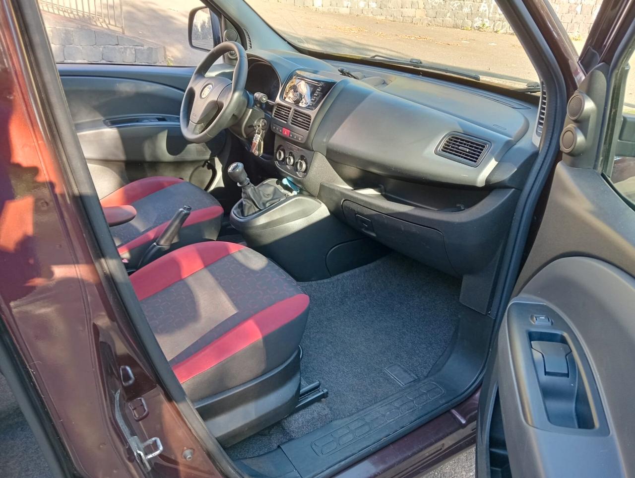 Fiat Doblo Pianale ribassato con rampa disabili in carrozzina