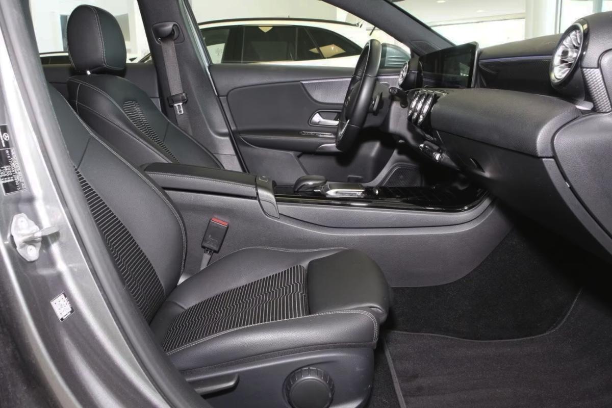 MERCEDES Classe A 180 d Automatic Sport