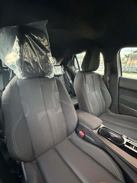 Lancia Ypsilon Hybrid e-DCT – Edizione Limitata Cassina