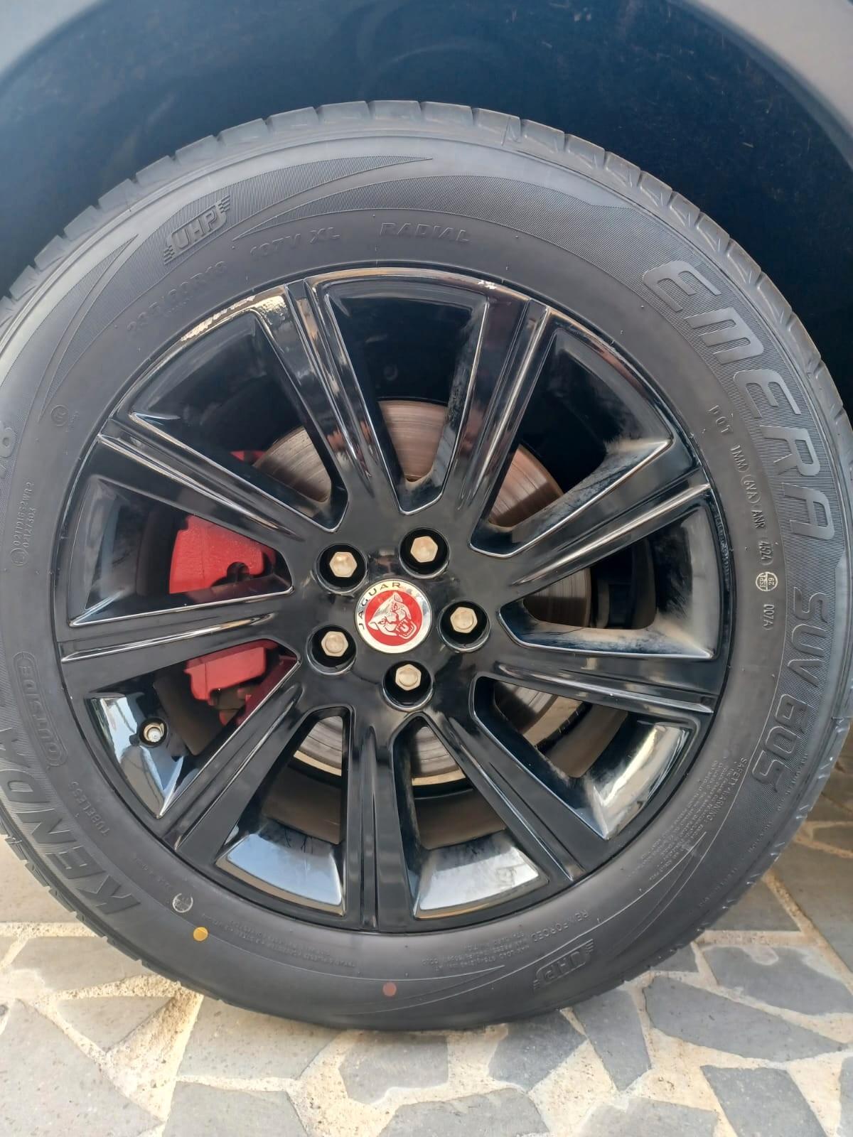 Jaguar E-Pace 2.0D 180 CV AWD aut. R-Dynamic