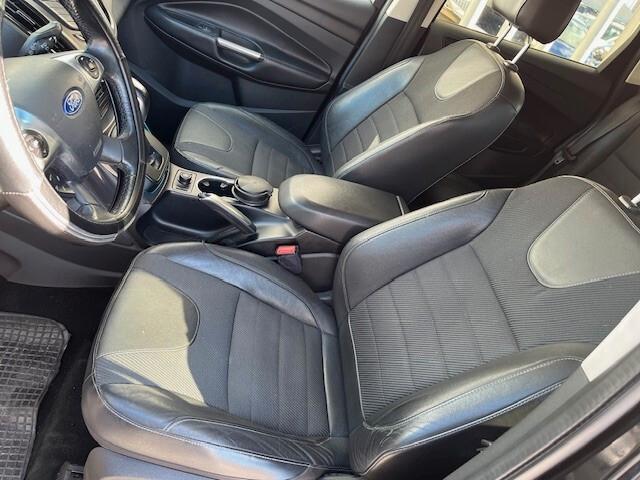 FORD KUGA TITANIUM CAMBIO AUTOMATICO