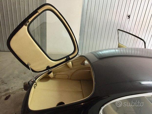 Jaguar E-Type 4.2 Coupè 1967 targa Italiana