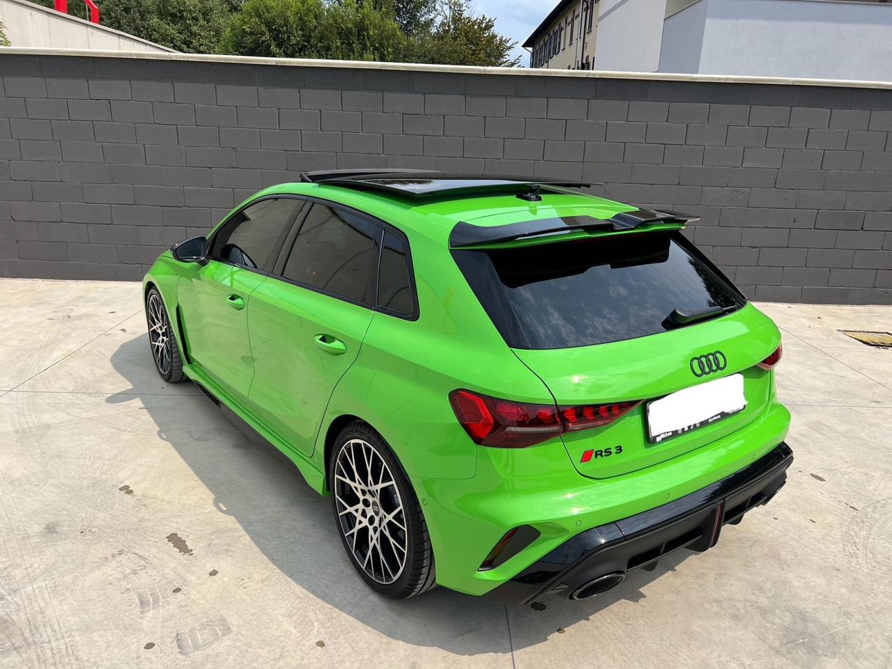 Audi RS3 SPB TFSI quattro S tronic performance
