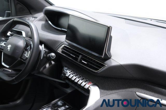 PEUGEOT 3008 HYBRID4 300 E-EAT8 ALLURE PACK