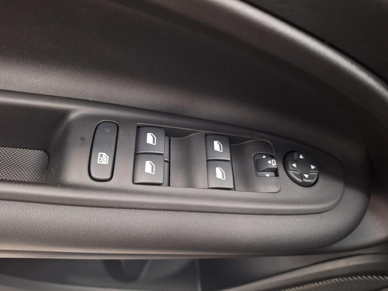 Jeep Avenger 1.2 Turbo 100 CV MHEV Summit Offerta Fine mese