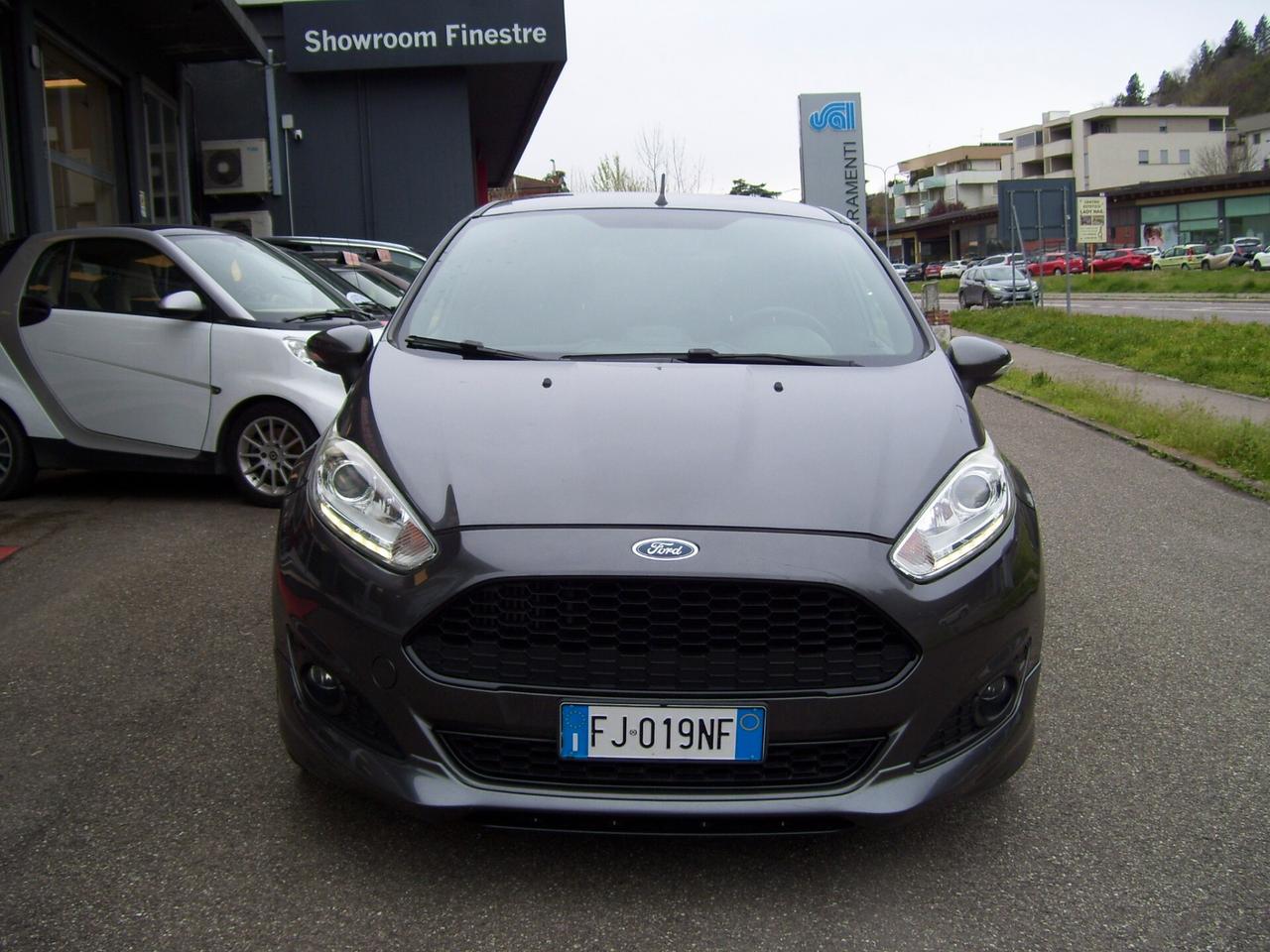 Ford Fiesta 1.5 TDCi 95CV 5 porte ST-Line