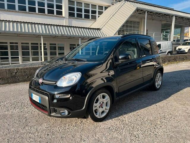 Fiat Panda 1.0 FireFly S&S Hybrid-UNCIO PROP-5600KM