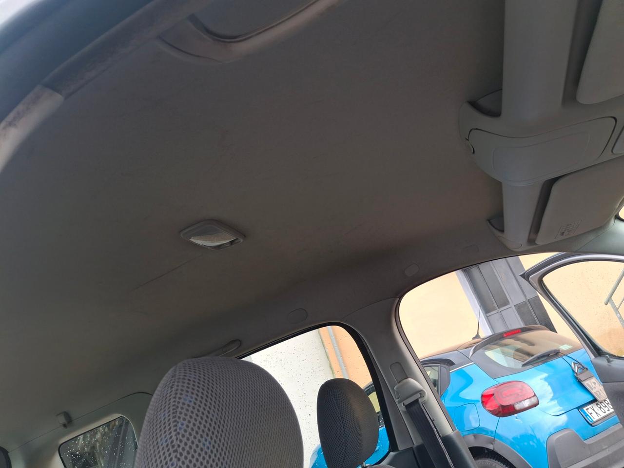 Toyota Yaris Verso 1.3i 16V cat Sol '03