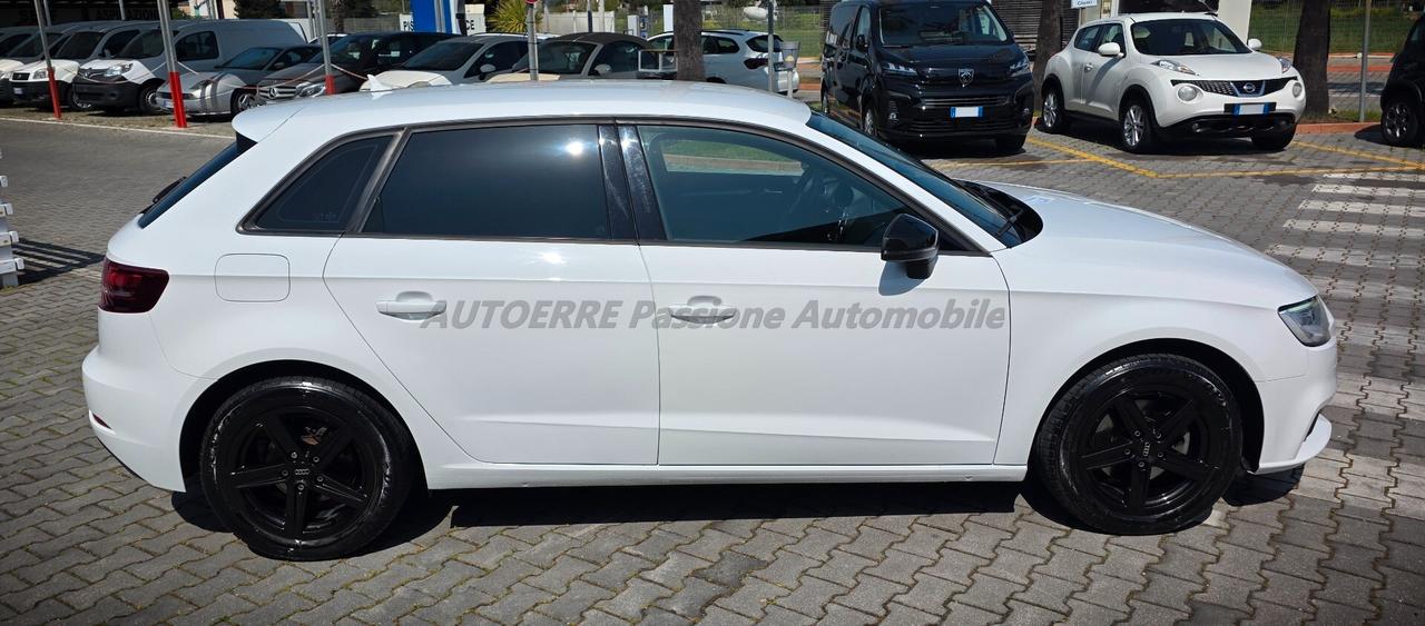 Audi A3 1.6 TDI 116 CV Business