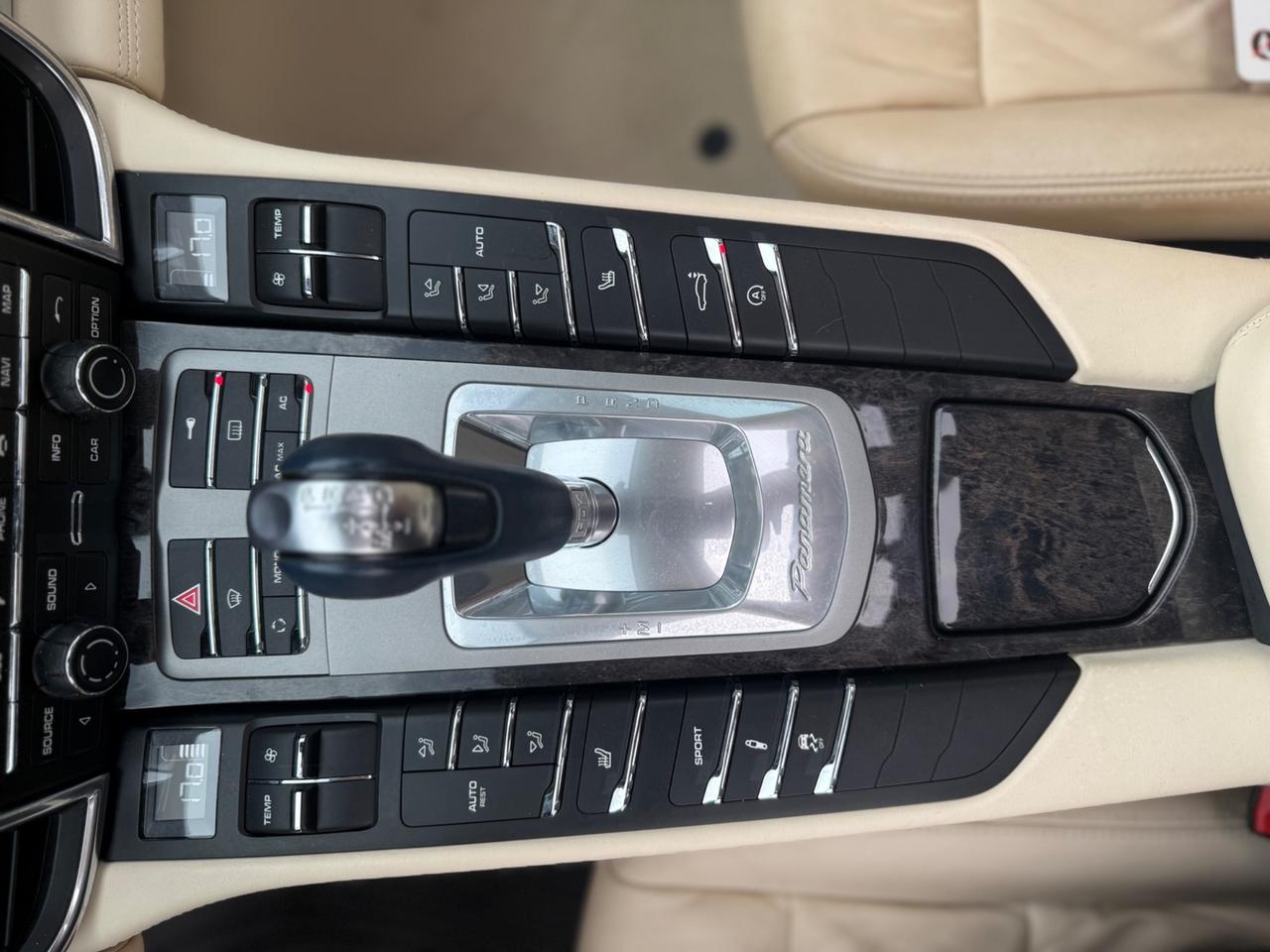 Porsche Panamera 4.8 4S