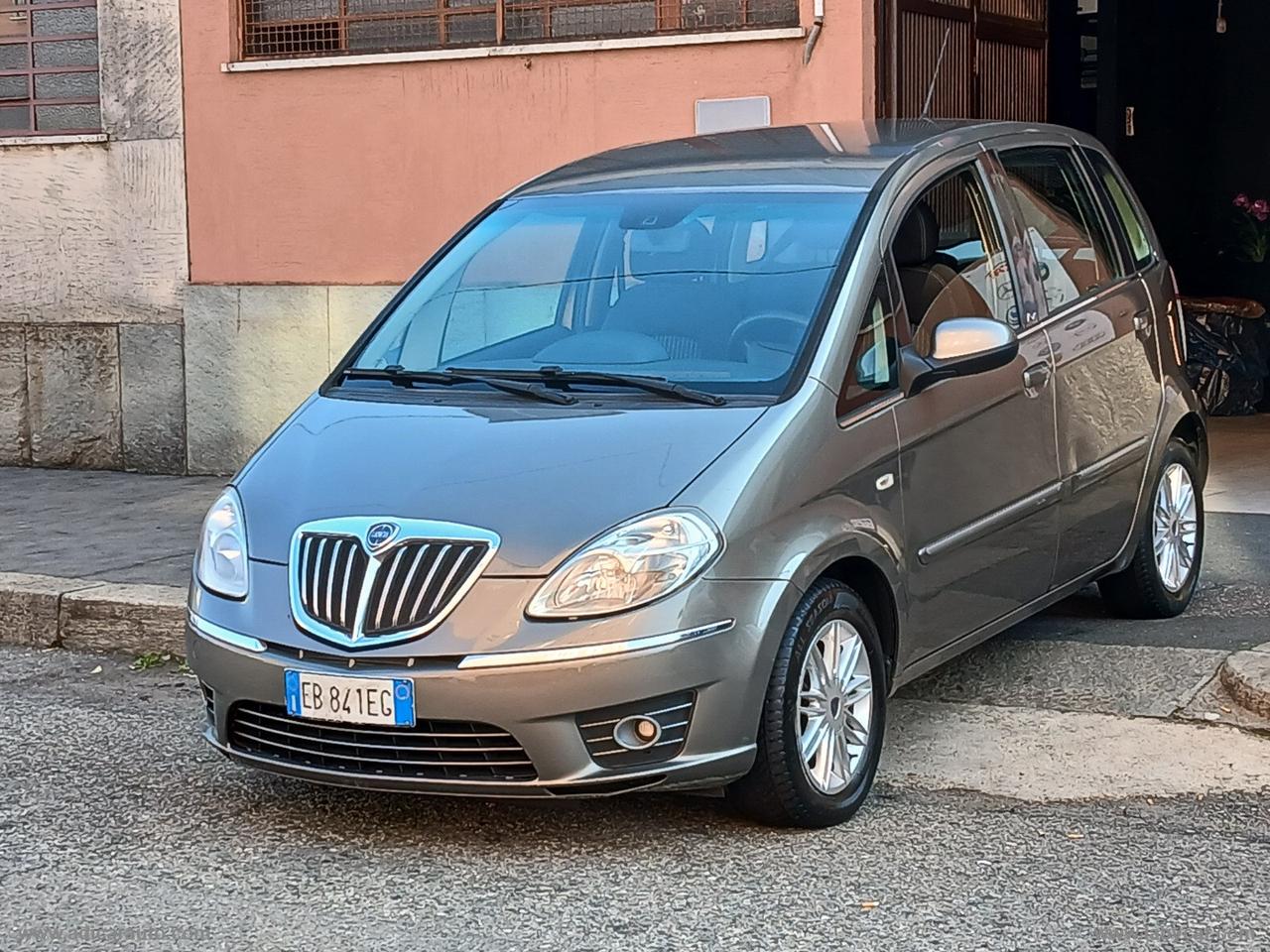 LANCIA Musa 1.4 77CV Oro
