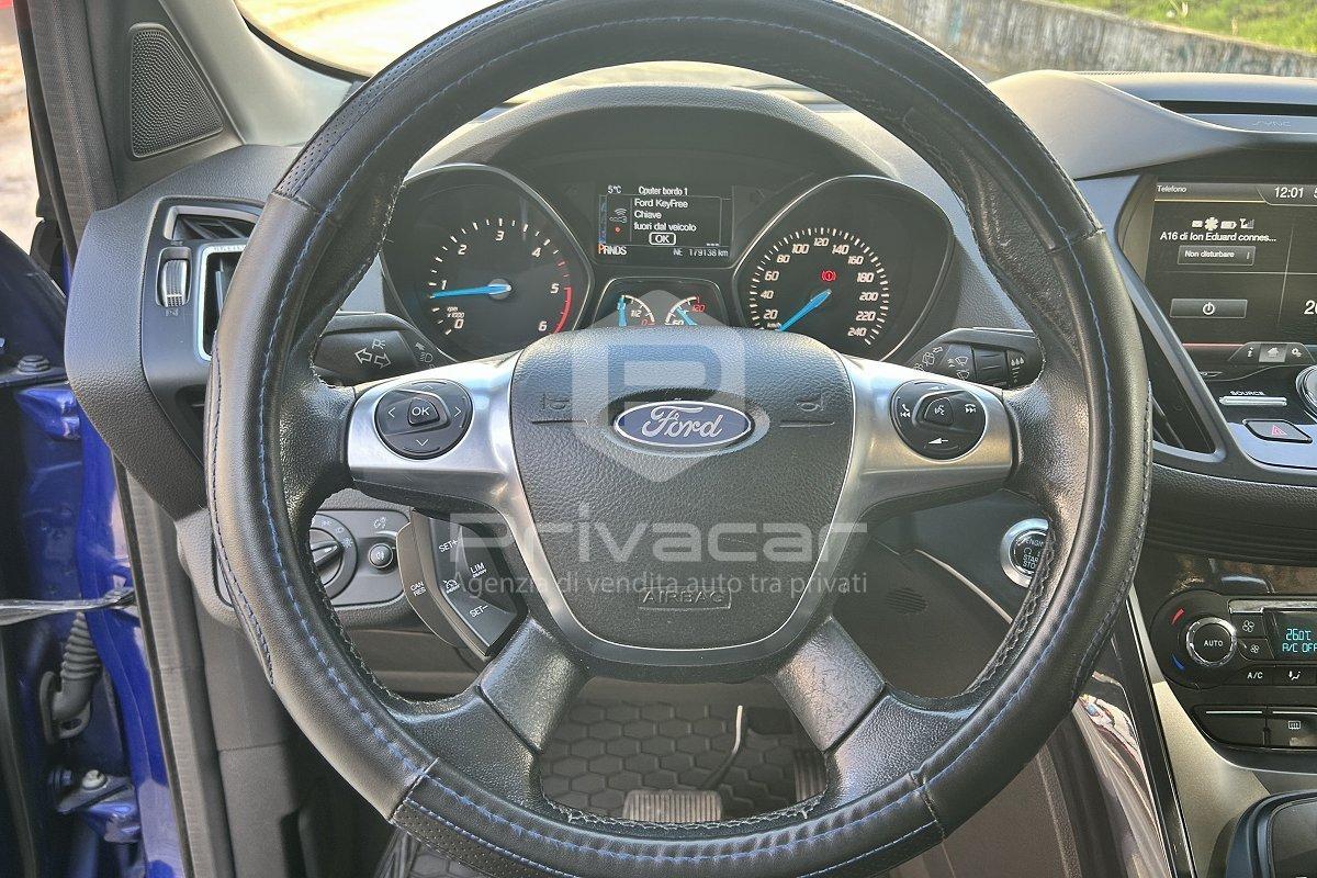 FORD Kuga 2.0 TDCI 150 CV S&S 4WD Powershift Titanium