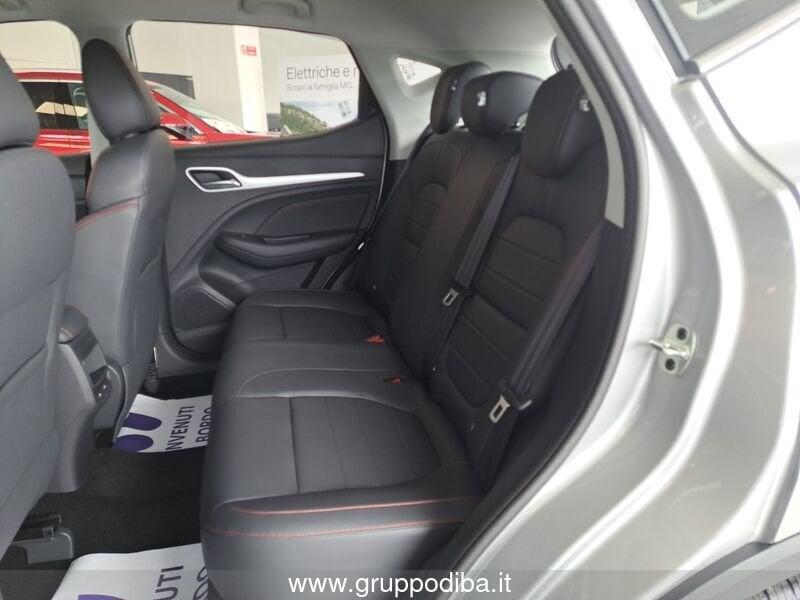 MG ZS 1.5 Classic Luxury Silver (MBC)