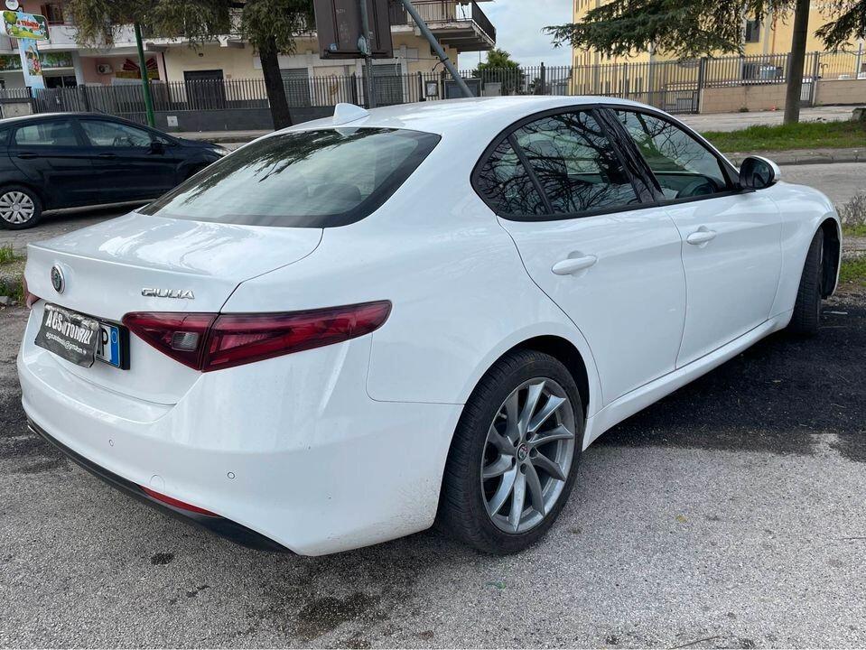 Alfa Romeo Giulia 2.2 Turbodiesel 150 CV AT8 Business