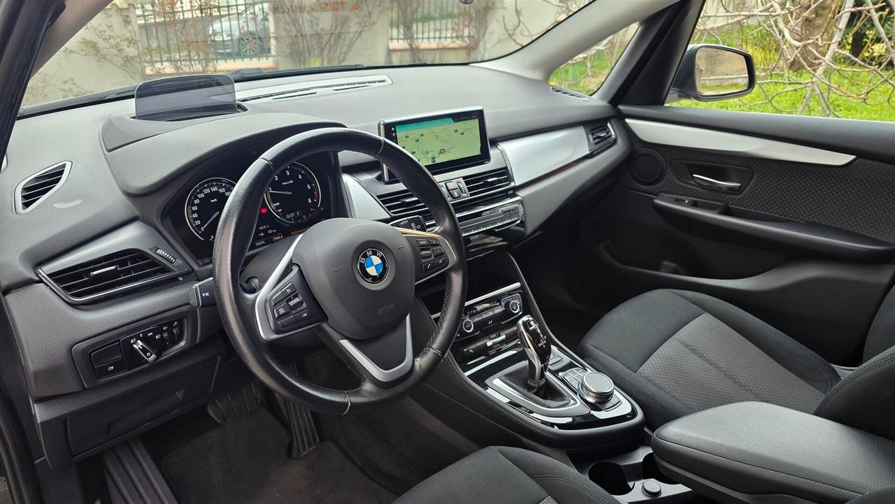 Bmw 2er Active Tourer 218d Luxury