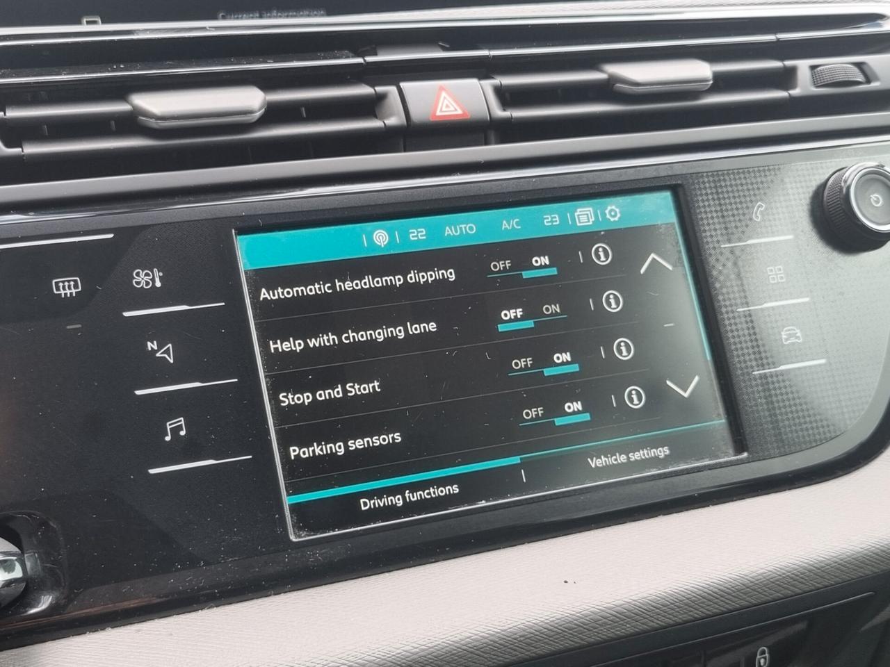 Citroen C4 BlueHDi 130 S&S EAT8 Feel