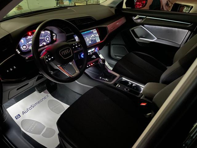 AUDI Q3 35 2.0 TDI S tronic Business Advanced
