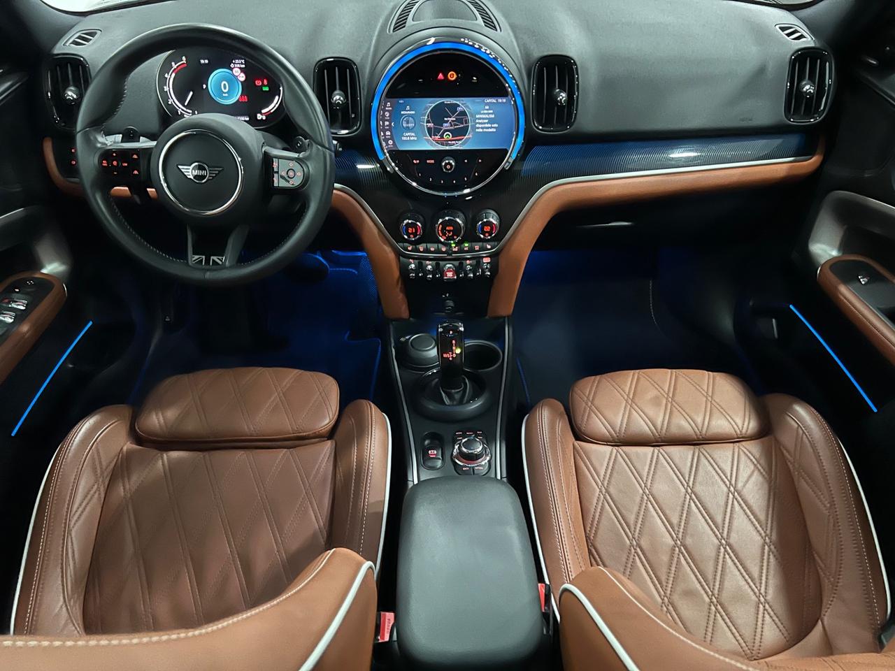 Mini COUNTRYMAN SD 2.0 Aut. YOURS ALL4 190 cv
