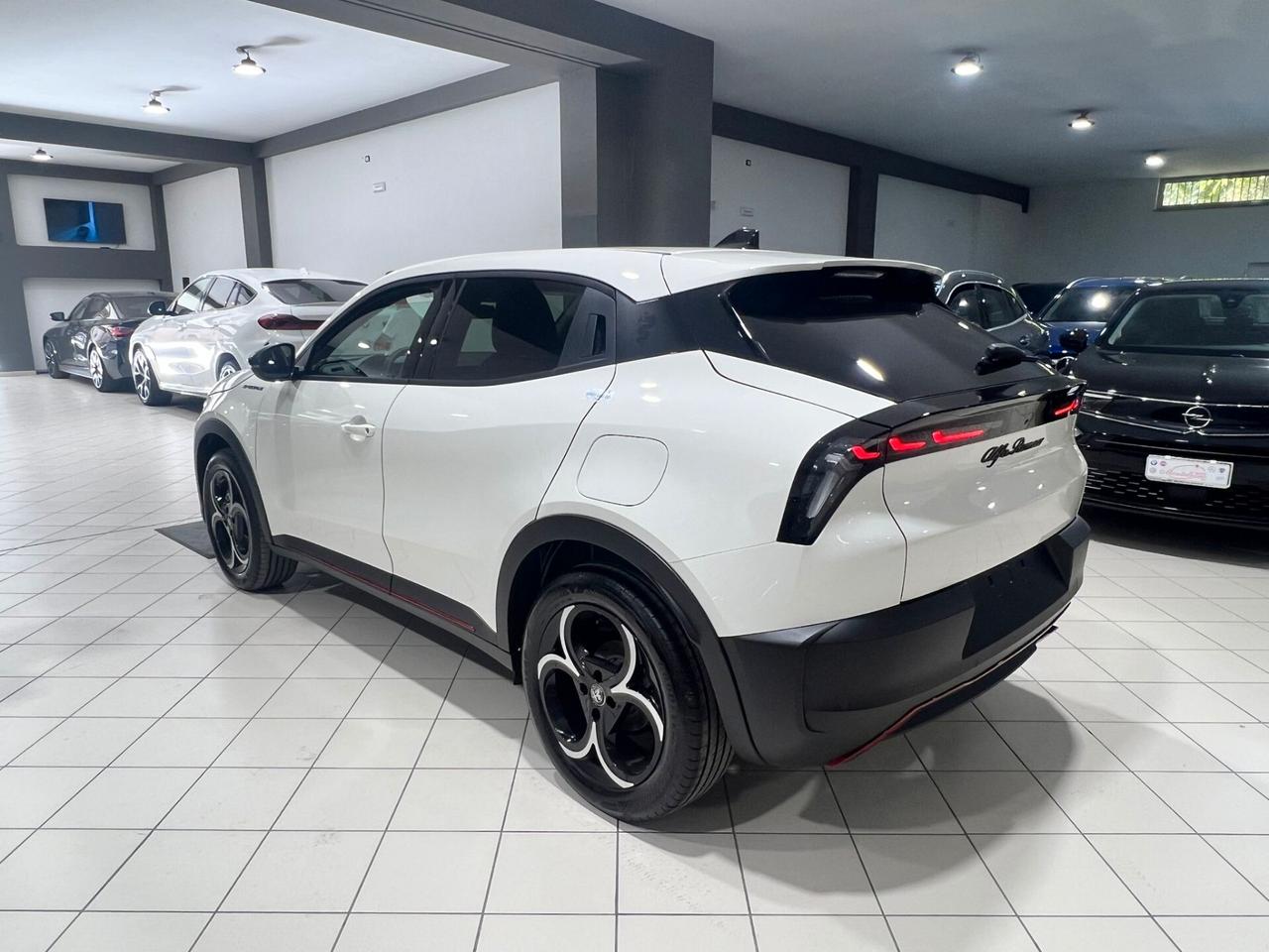 Alfa Romeo Junior 1.2 136 CV Hybrid eDCT6 Speciale