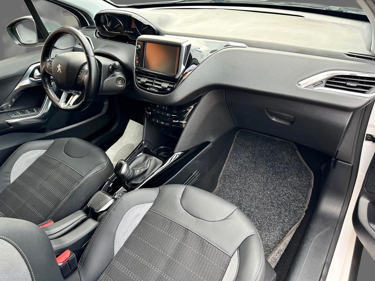 Peugeot 2008 BlueHDi 100 Active