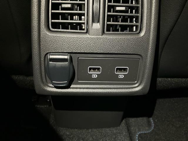 RENAULT Captur 1.6 E-Tech phev Techno 160cv auto