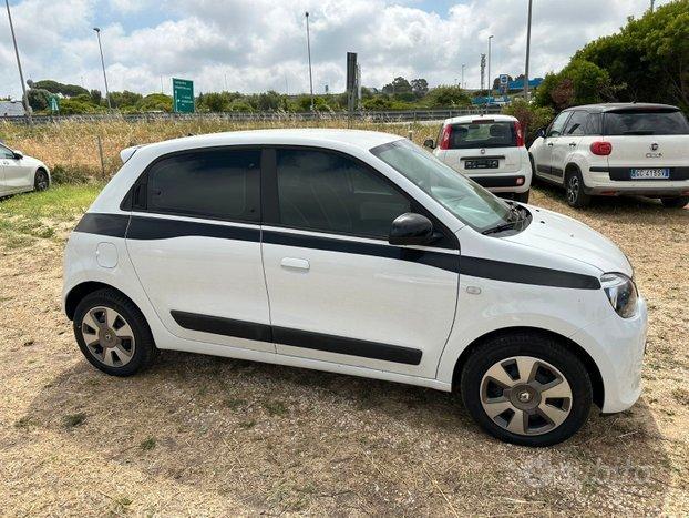 RENAULT Twingo 3ª serie - 2018