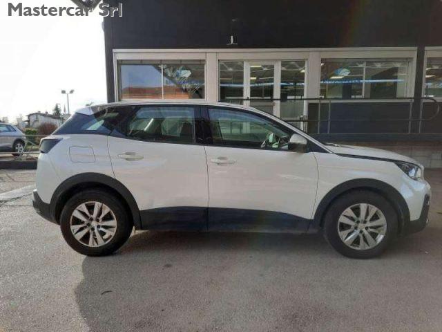 PEUGEOT 3008 BLUEHDI 130 EAT8 SeS BUSINESS - GA383XN