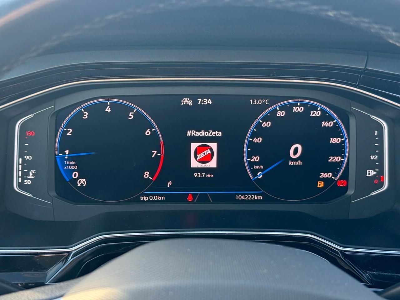 Volkswagen Taigo 1.0 TSI 110 CV R-Line x2 + Tetto