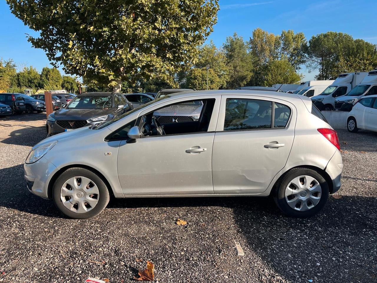 Opel Corsa 1.2 5 porte Enjoy