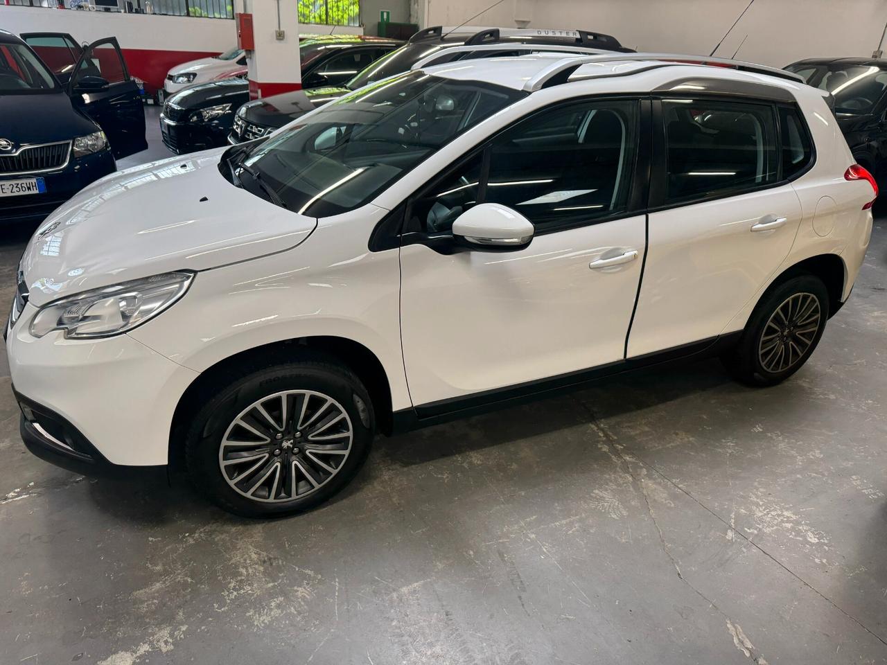 Peugeot 2008 PureTech 82 Active