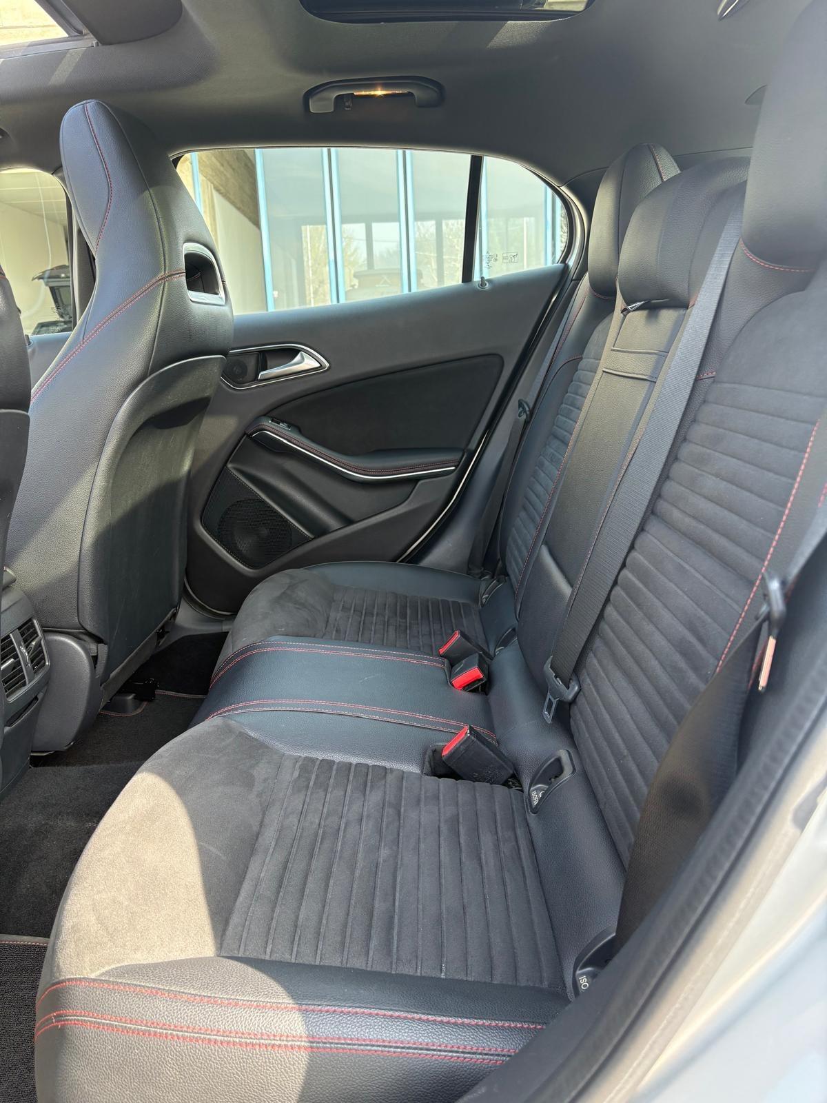 Mercedes-benz GLA 200 d Automatic Premium