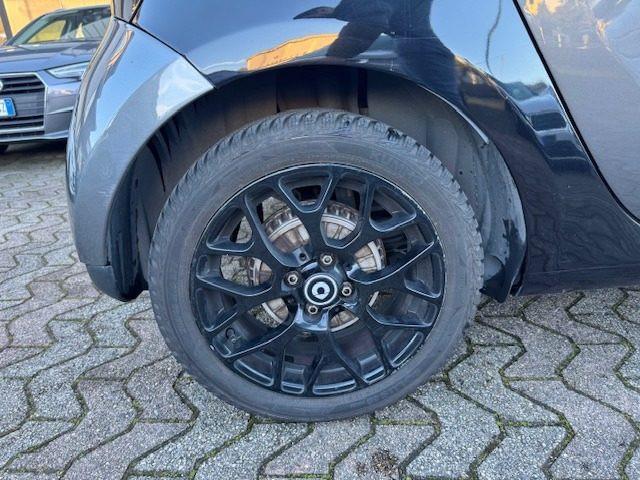 SMART ForFour 70 1.0 Passion