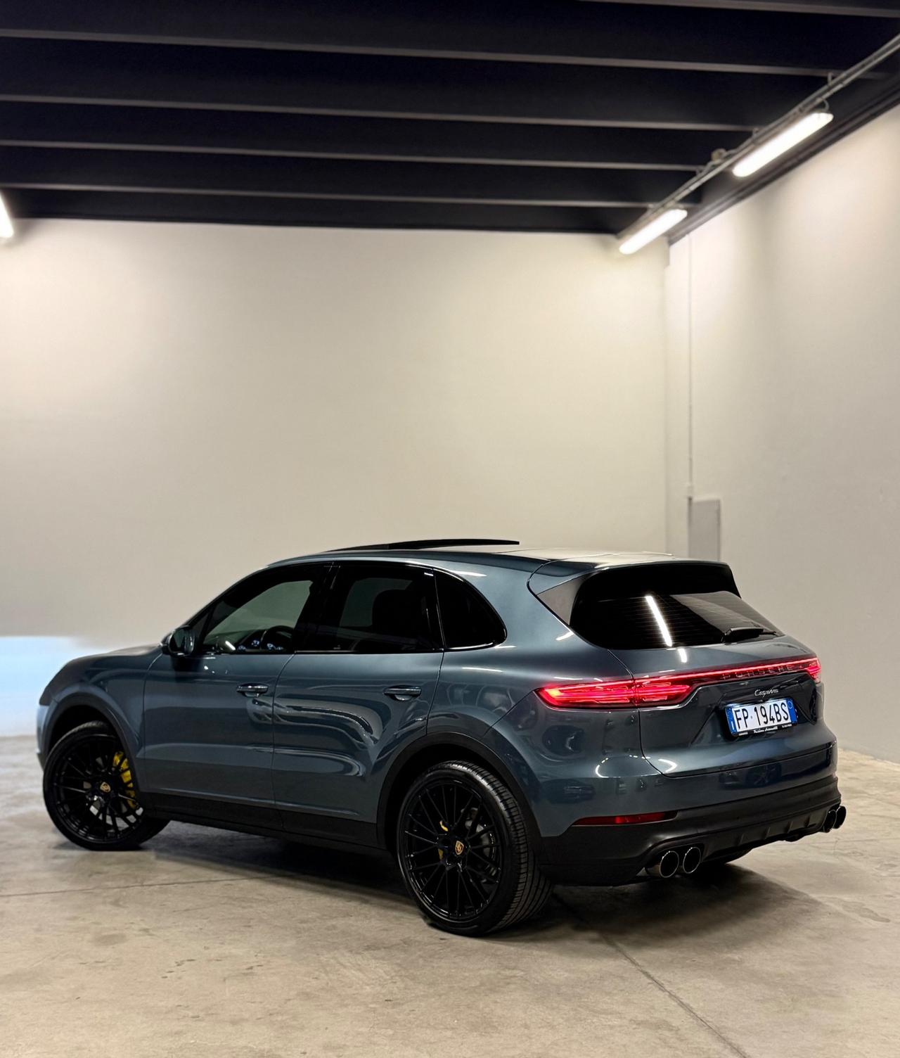Porsche Cayenne 3.0 V6