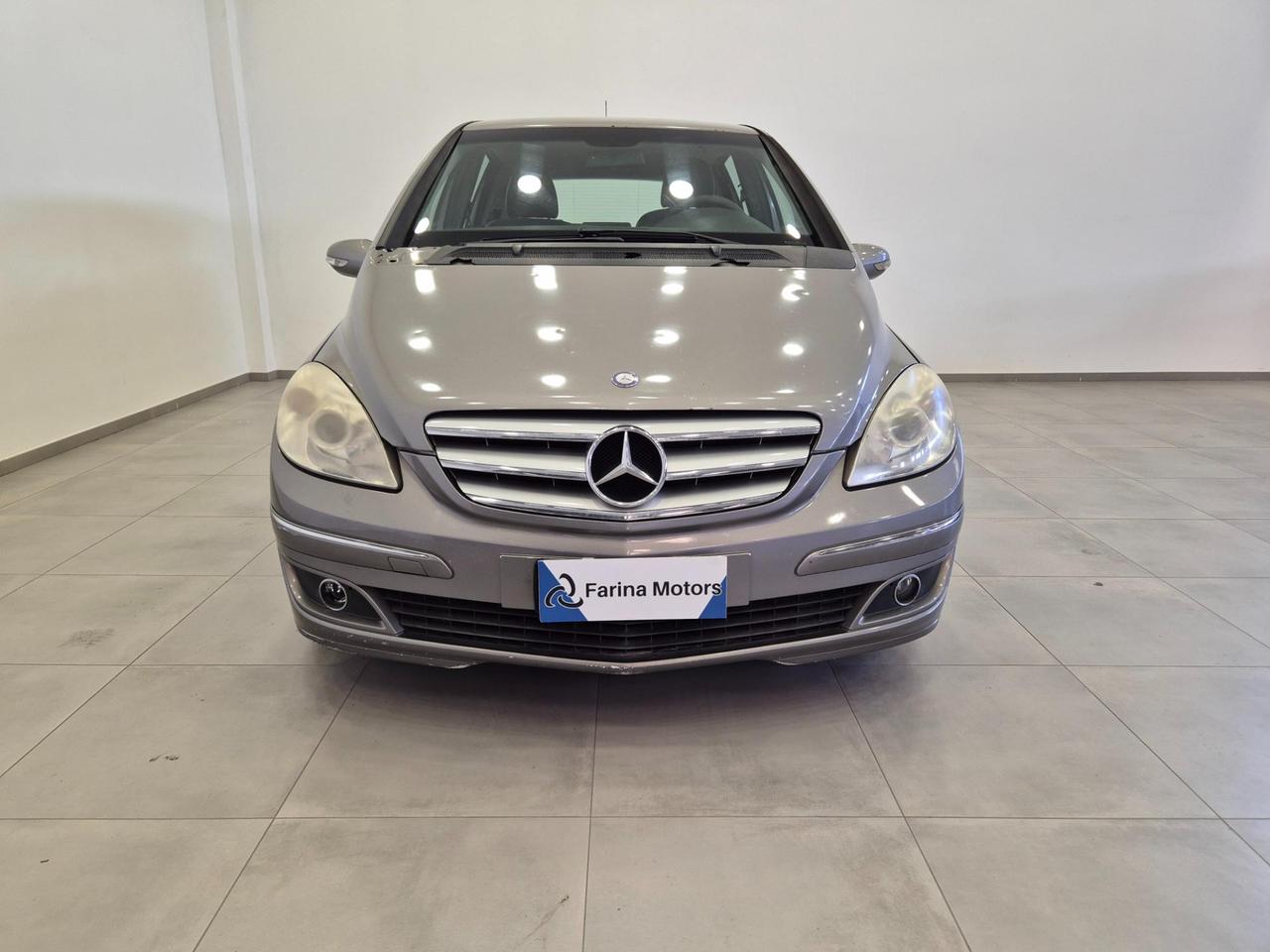 Mercedes B 200 CDI Chrome - NEOPATENTATI - Clima - Radio CD