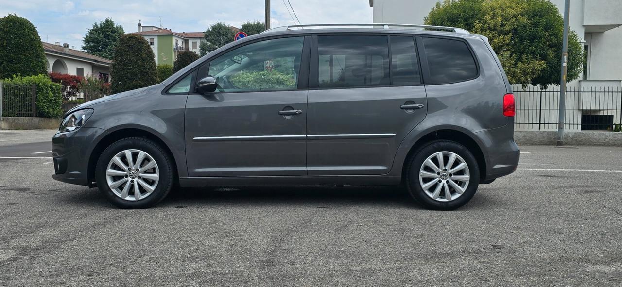 Volkswagen Touran 1.4 TSI Highline EcoFuel