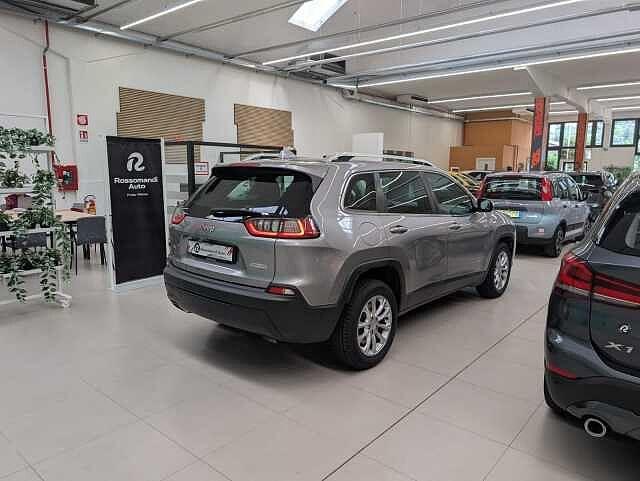 Jeep Cherokee 2.2 Longitude