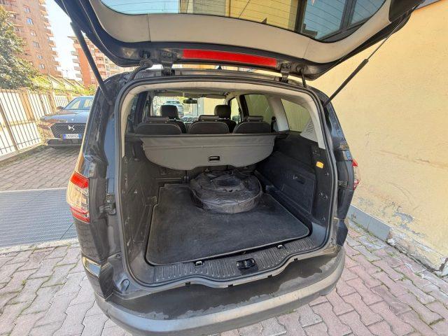 FORD S-Max 2.2 TDCi 200CV Titanium DPF