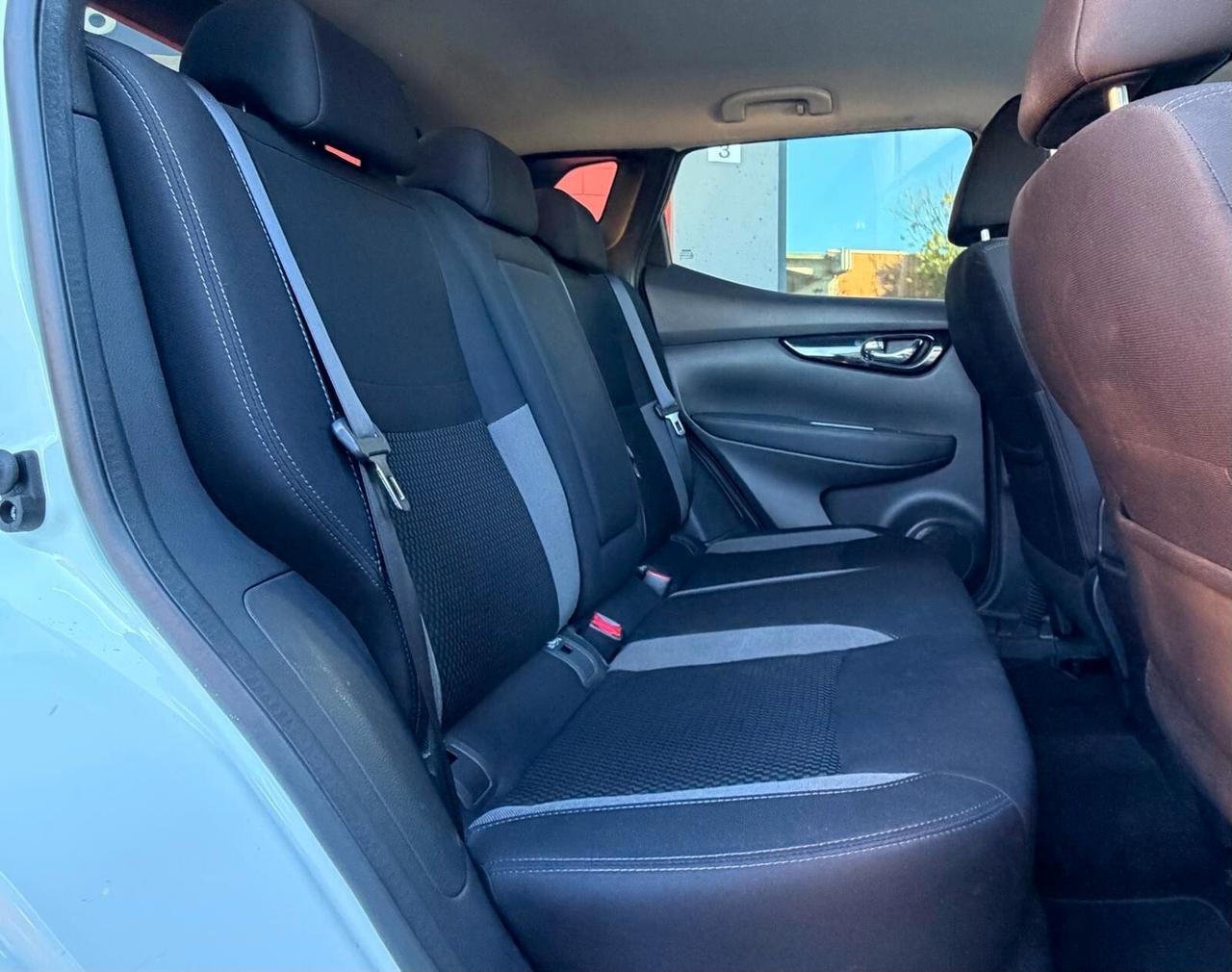 NISSAN QASHQAI 1.7 DCI 4WD CVT TEKNA 150CV