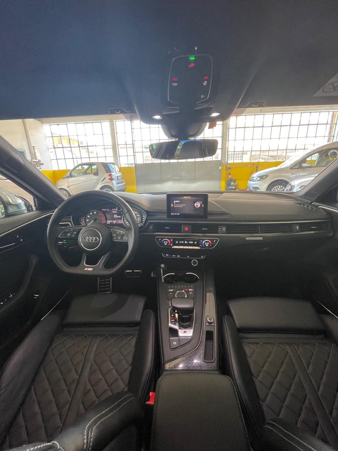 Audi A4 S4 3.0 TFSI 354CV UNICO PROPRIETARIO