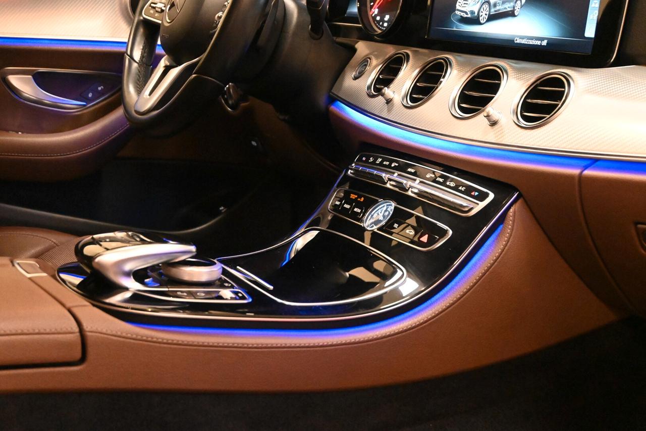 MERCEDES Classe E (W/S213) E 220 d S.W. 4Mati...