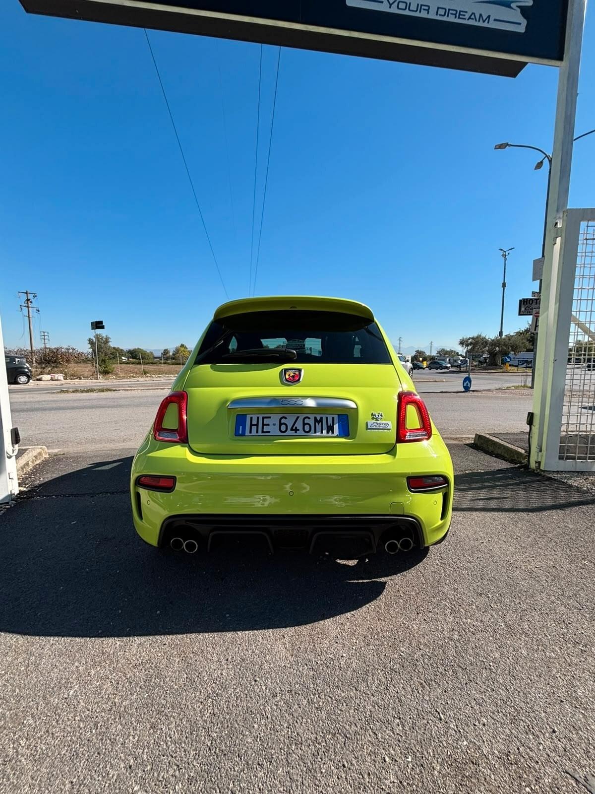 Abarth 595 Pista
