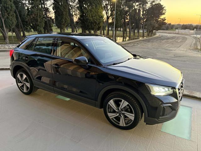 AUDI Q2 30 TDI S tronic Business Plus