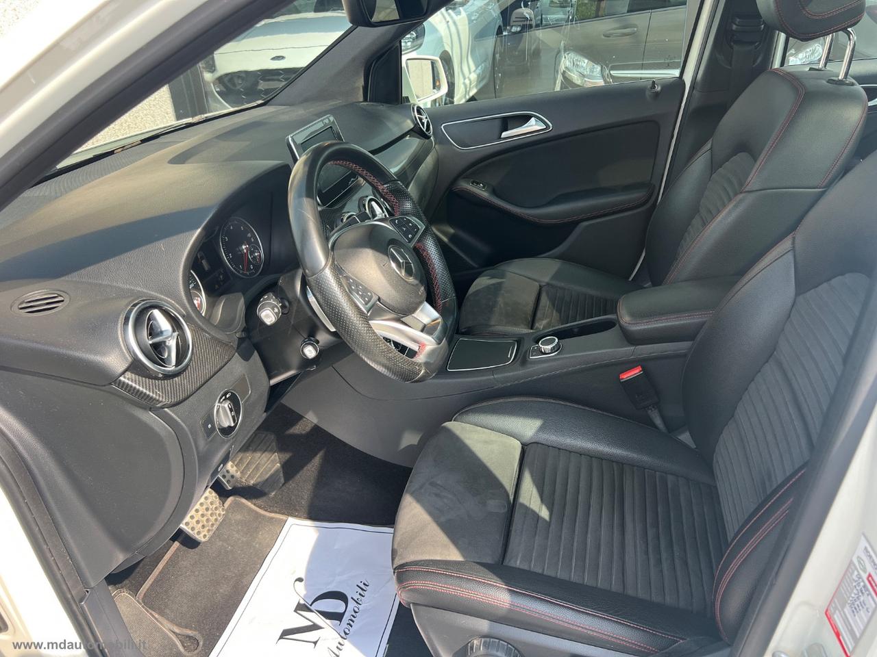 MERCEDES-BENZ B 180 d Automatic Premium TETTO PACK AMG