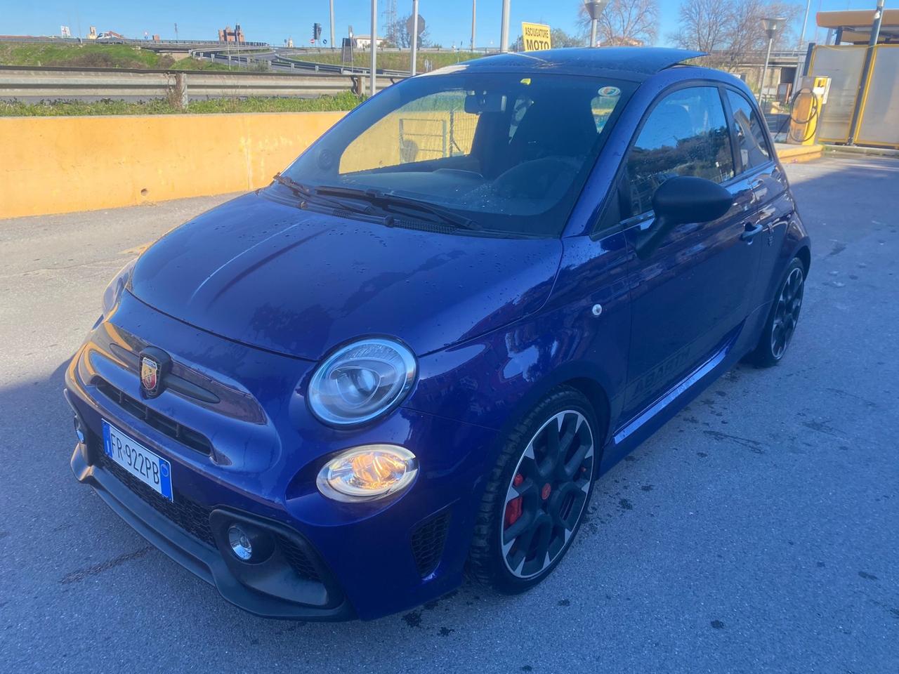 Abarth 595 1.4 Turbo T-Jet 180 CV Competizione