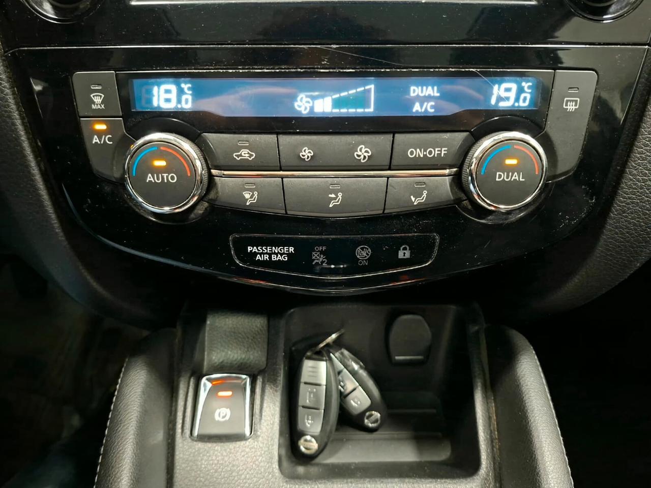 Nissan Qashqai 1.5 dCi 110cv Tekna 2015