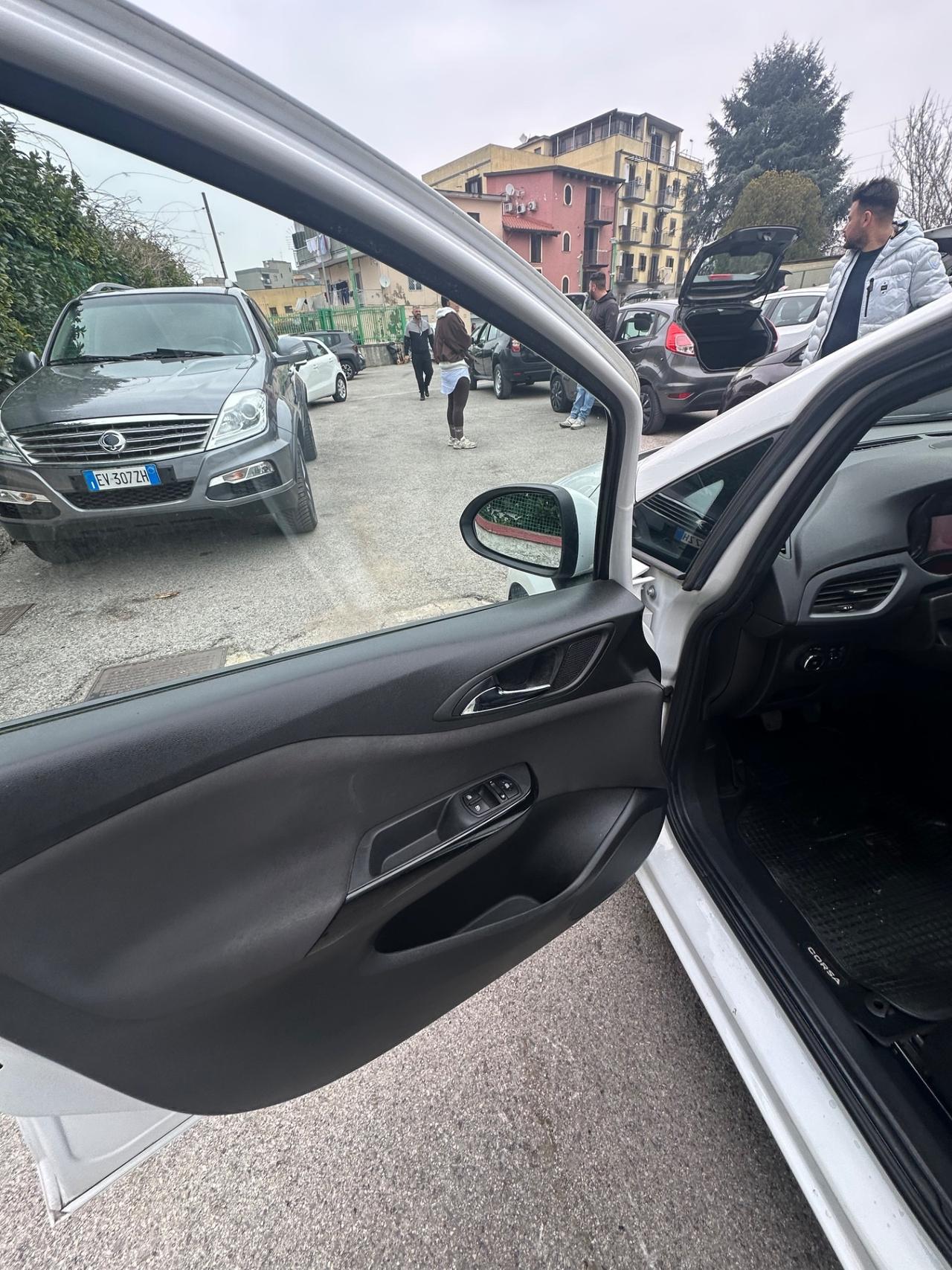 Opel Corsa 1.2 5 porte Innovation