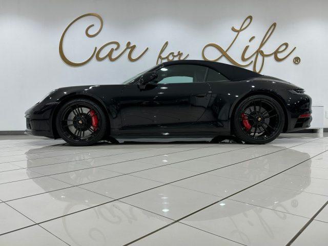 PORSCHE 992 Carrera 911 4 GTS Cabriolet