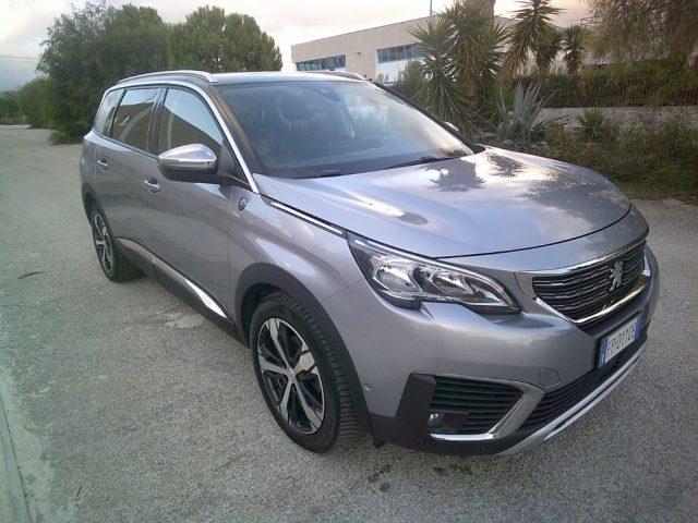 PEUGEOT 5008 BlueHDi 130 S&S Crossway