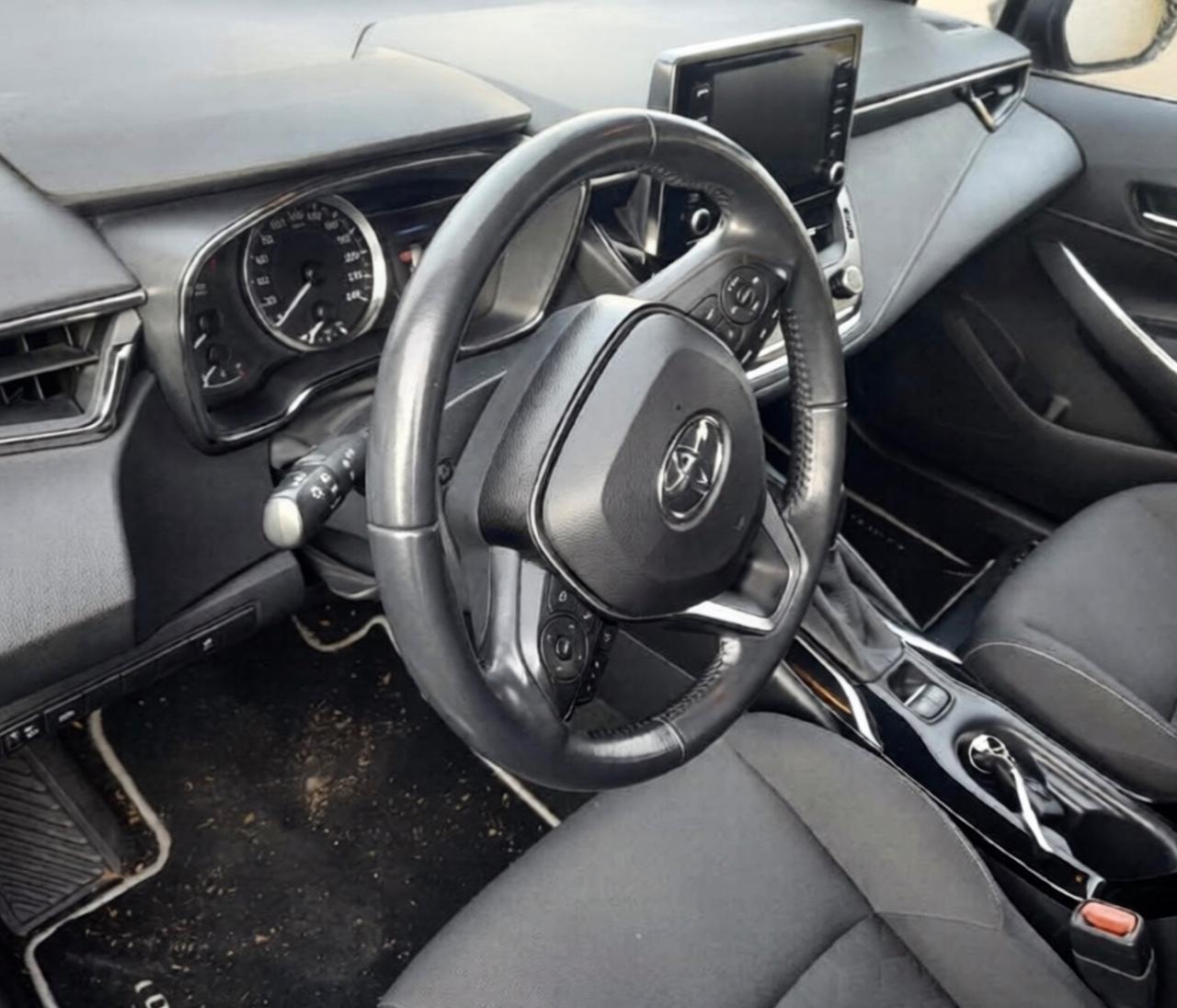 Toyota Corolla Touring Sports 1.8 Hybrid Business Tech