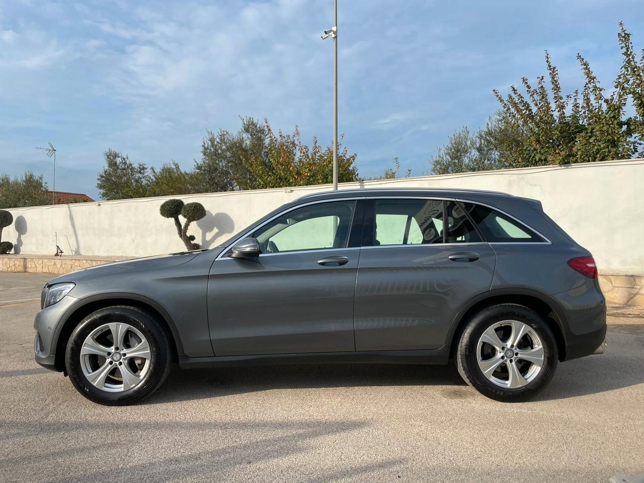 MERCEDES BENZ GLC 220 GLC 220 d 4Matic Executive